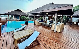 White Pearl Resorts