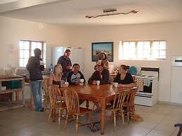 Island Vibe Jeffreys Bay Hostel