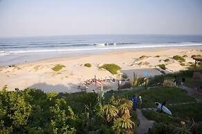 Island Vibe Jeffreys Bay Hostel
