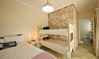 Island Vibe Knysna Hostel