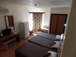 Metropole Hotel