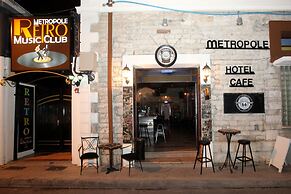 Metropole Hotel