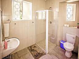The Russel Guesthouse