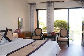 Làng Cò Resort