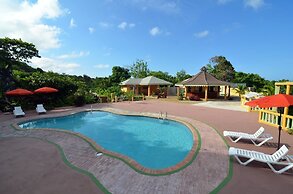 Pimento Lodge
