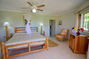 Pimento Lodge