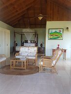 Pimento Lodge