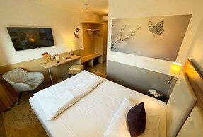 City Hotel Ost am Kö