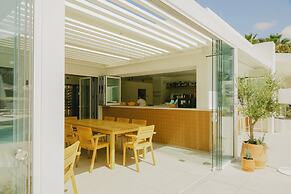 Ses Eufabietes Apartments & Restaurant