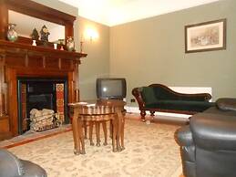 Dundrum House