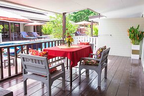 The Florist Resort
