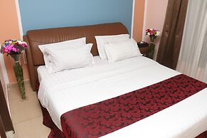 Laguna Hotel Suites