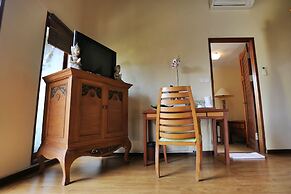 The Sanyas Retreat