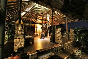 The Sanyas Retreat