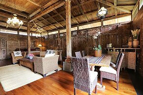 The Sanyas Retreat