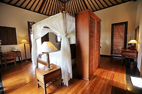 The Sanyas Retreat