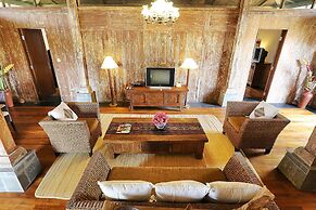 The Sanyas Retreat