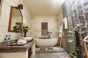 The Sanyas Retreat