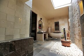 The Sanyas Retreat