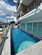 MM Hill Hotel