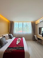 MM Hill Hotel