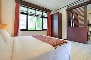 Puri Naga Beachfront Cottages