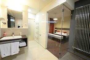 Hotel Galaxy