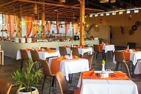 Reef & Beach Resort