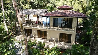 Villas by Tekoa