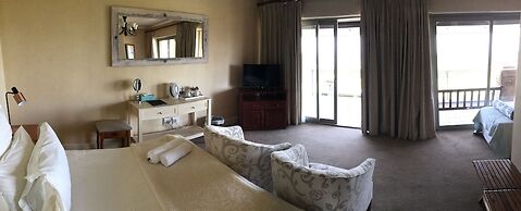 On the Cliff Guest House