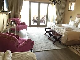 On the Cliff Guest House
