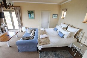 On the Cliff Guest House