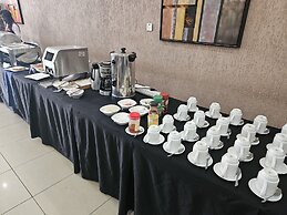 Bridgeview Hotel & Conference Centre