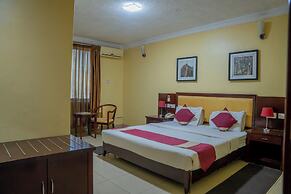 Bridgeview Hotel & Conference Centre