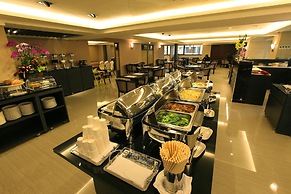 Nest Hotel