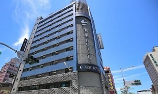 Nest Hotel