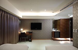 Nest Hotel