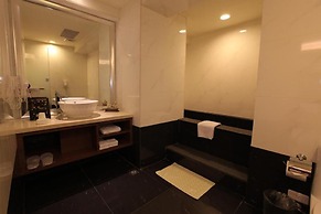 Nest Hotel
