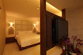 Nest Hotel