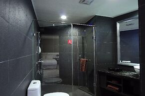 Nest Hotel