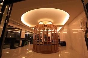 Nest Hotel