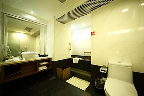 Nest Hotel