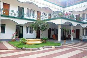 Raja Park Beach Resort