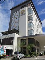 Home Crest Hotel