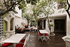 At Niman Conceptual Home