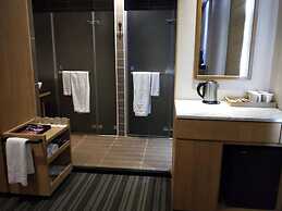 In Young Hotel