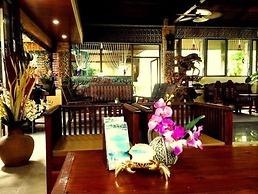 Paradise Pearl Bungalows