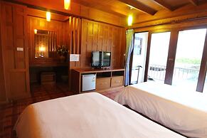 JJ Residence
