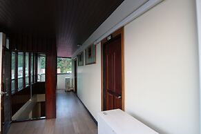 JJ Residence
