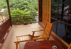 JJ Bungalow & Guest house